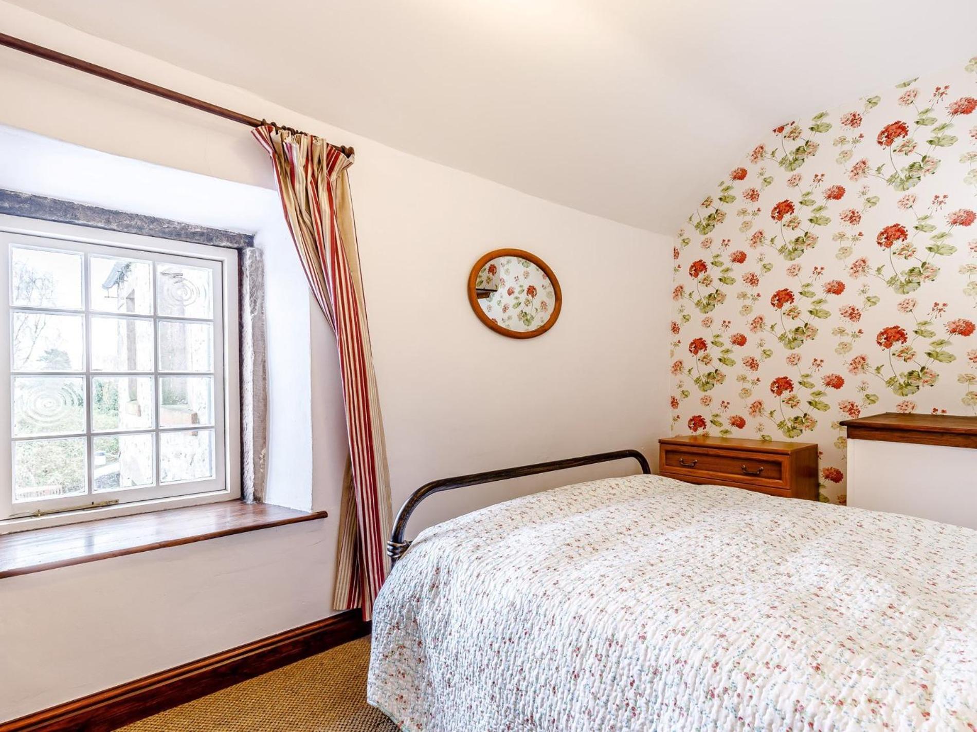 2 Bed In Winster 81043 Villa Exterior photo